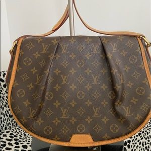 💎💯% Auth Louis Vuitton💎 “NO OFFERS”